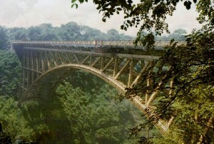 VIctoria Falls Bridge. Image via Wikimedia Commons.